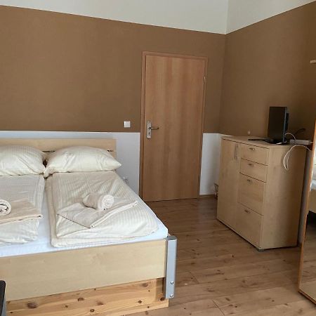 Gaimersheim Unterkunfte Bora Gmbh מראה חיצוני תמונה